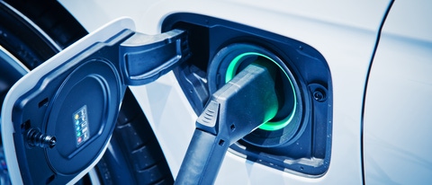 From the charging column to the cable and the plug, from the wiring to the battery inside the car – we create materials and technologies for future powertrain concepts. From the charging column to the cable and the plug, from the wiring to the battery inside the car – we create materials and technologies for future powertrain concepts.